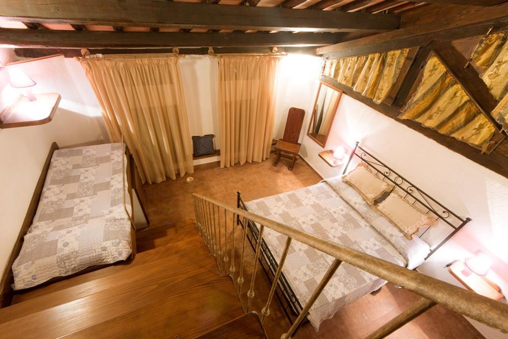 בית הארחה קסטנייטו קרדוצ'י 	Borgo Rurale San Giusto מראה חיצוני תמונה