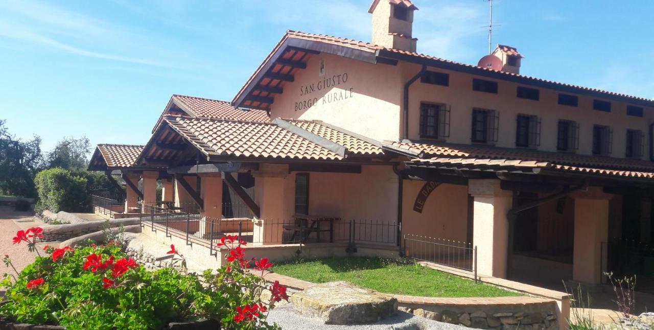 בית הארחה קסטנייטו קרדוצ'י 	Borgo Rurale San Giusto מראה חיצוני תמונה